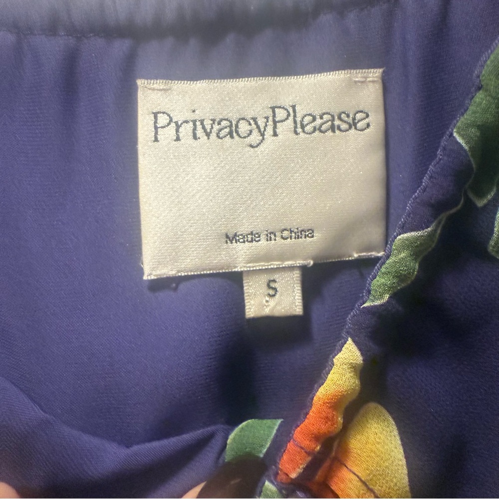 Privacy Please 🌺 Tropical Off-Shoulder Dress - Picture 4 of 6
